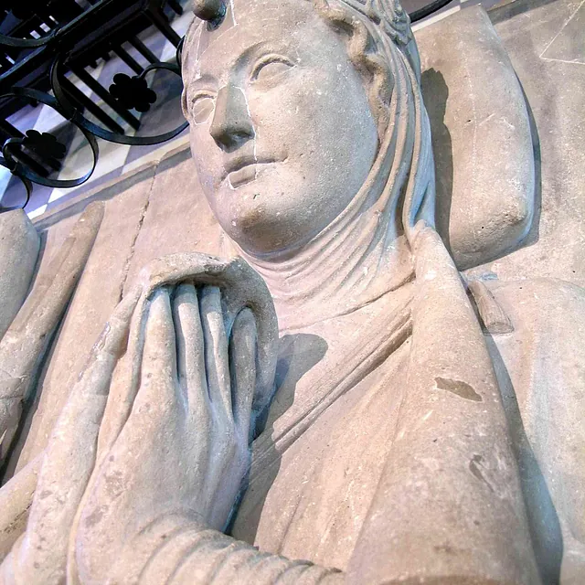 Grabmal von Heinrich dem Löwen und seiner Frau Mathilde von England